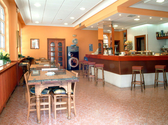 Hotel Don Rodrigo Palência Exterior foto